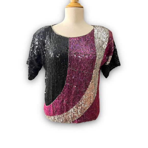 JLB Paris Hong Kong 100% Silk Fully Sequined Top 1980s Abstract Colorblo… - Picture 10 of 12